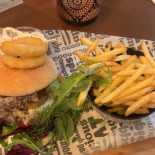 Kit Kat Pub Comida